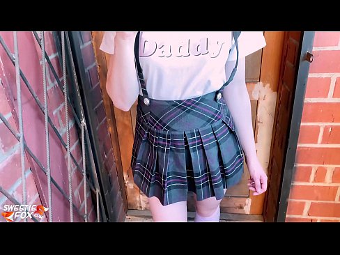 ❤️ Schoolgirl sûget har lul djip en neukt ynstee fan klassen. ❤ Harde porno op fy.ergoupa.top ❤